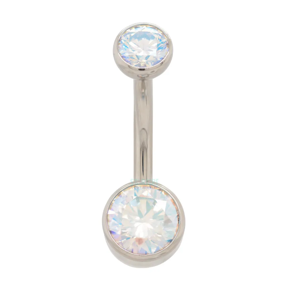 Bezel-set Faceted Gem Navel Curve