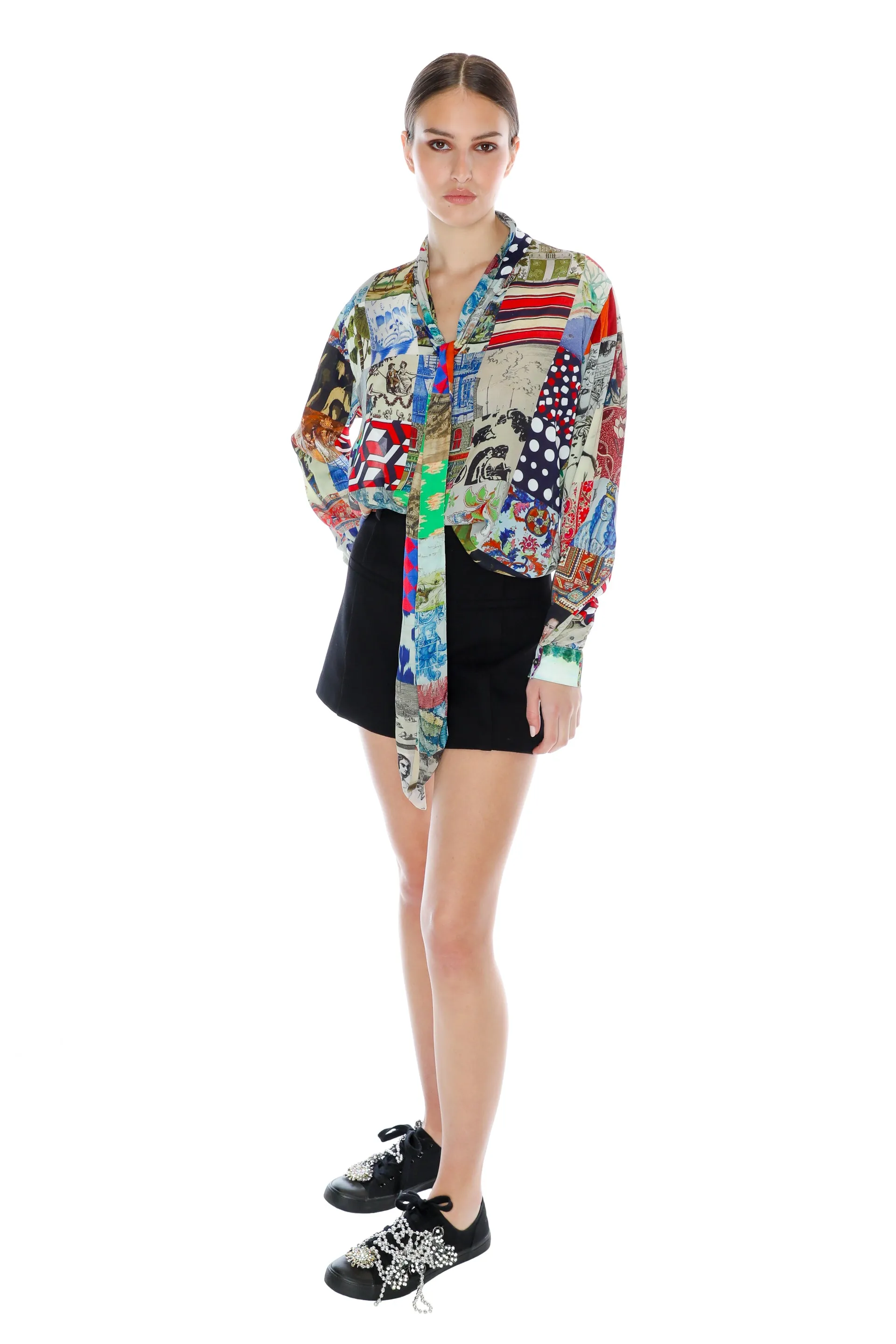 'BLOOMSBURY COLLAGE' SLIM KEITH TIE BLOUSE