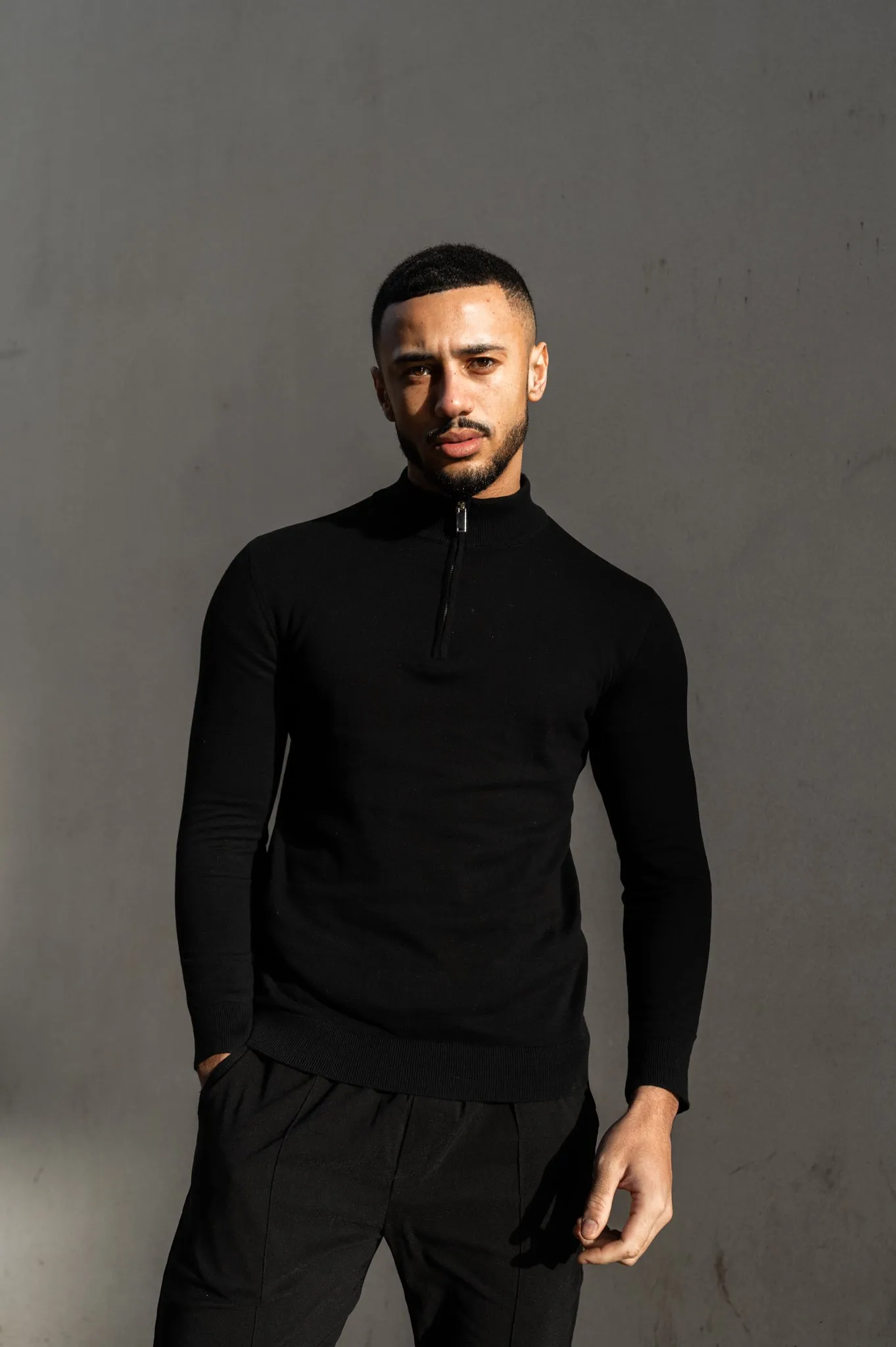 Capo Egyptian Cotton 1/4 Zip Top - Black