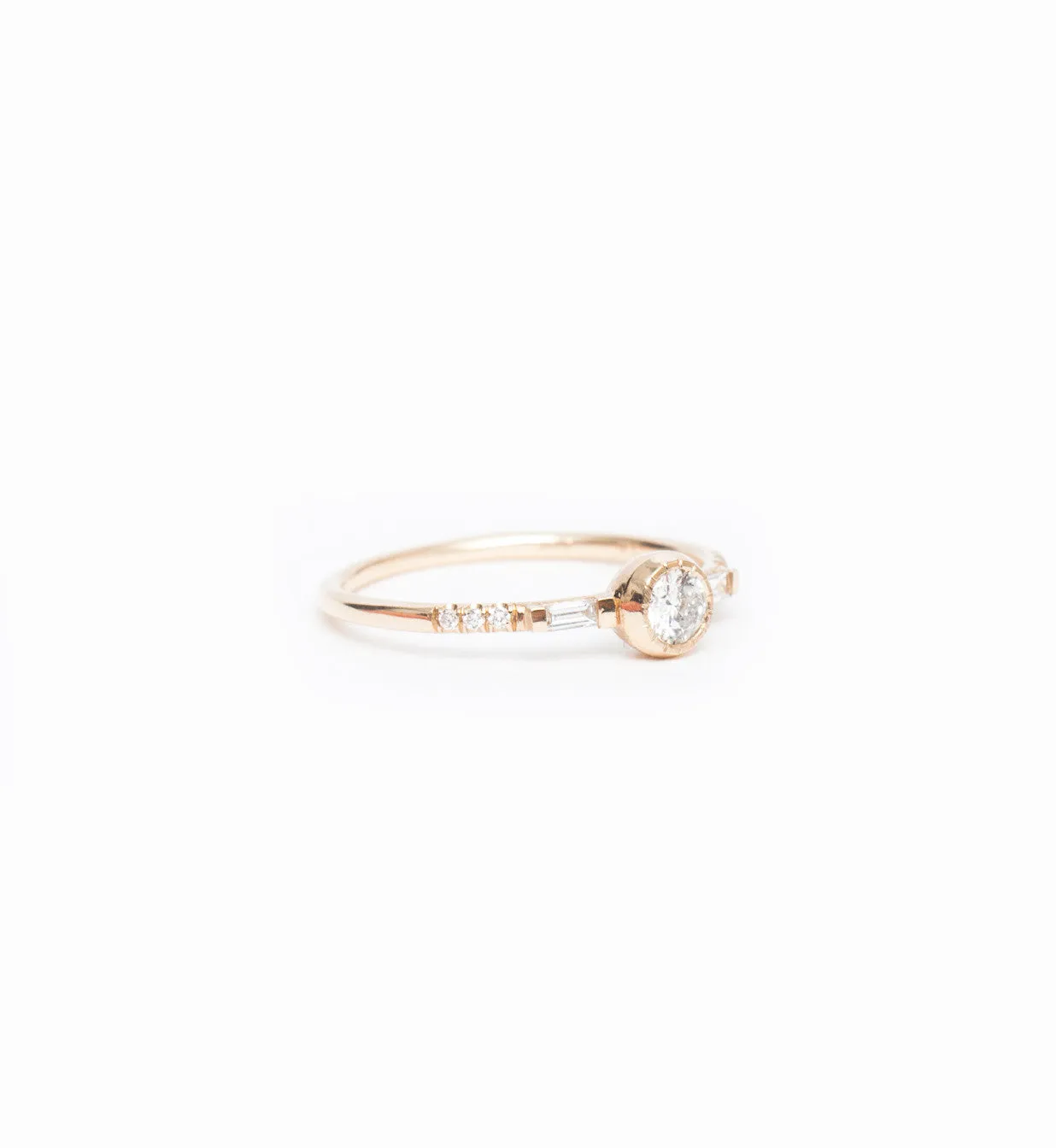 Diamond Baguette Mini Equilibrium Ring