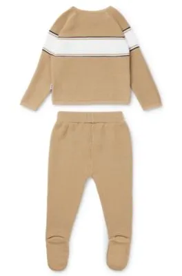 Gift-boxed branded tracksuit for babies