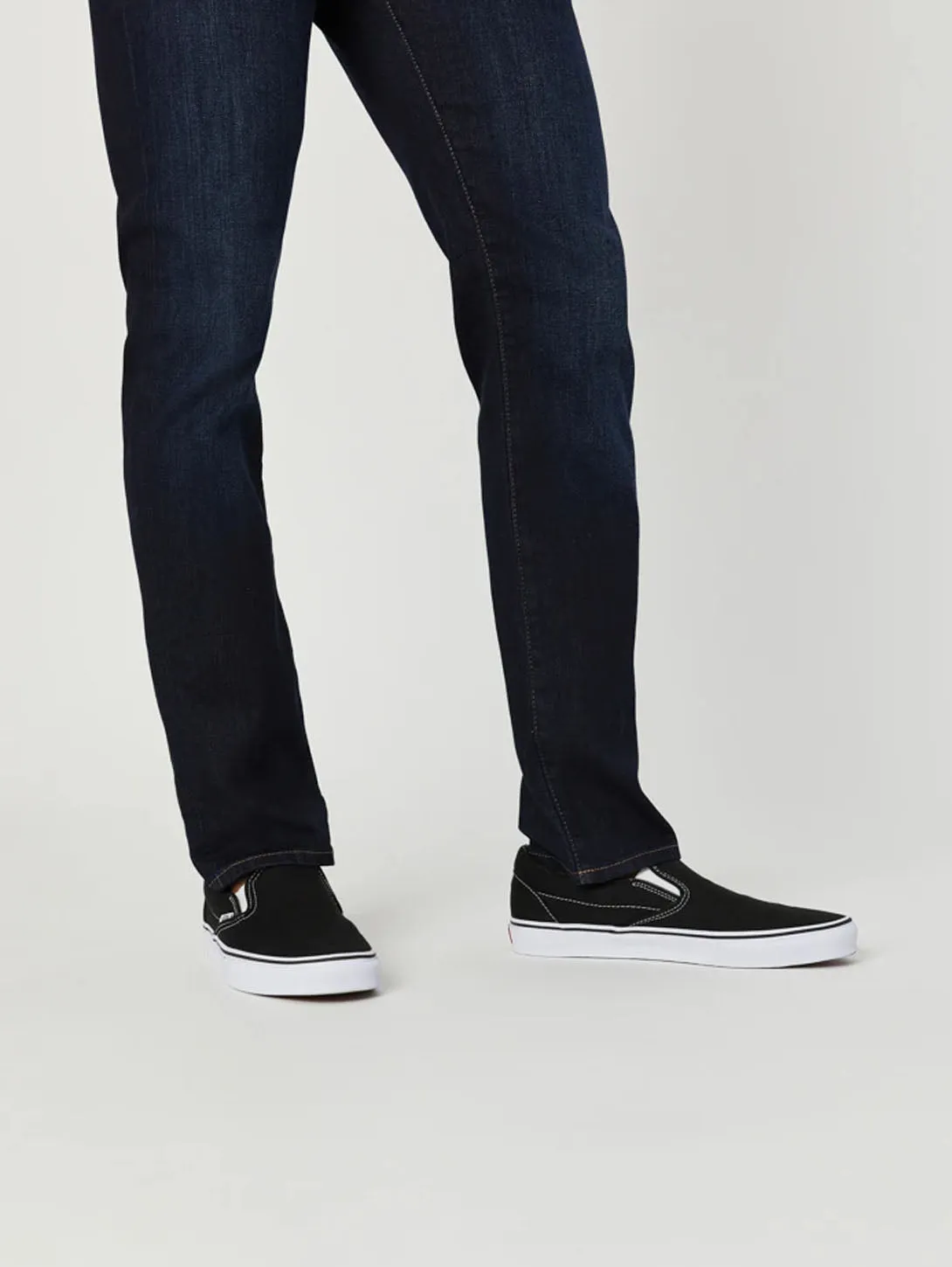 Jake Slim Jean - Rinse Brushed Williamsburg