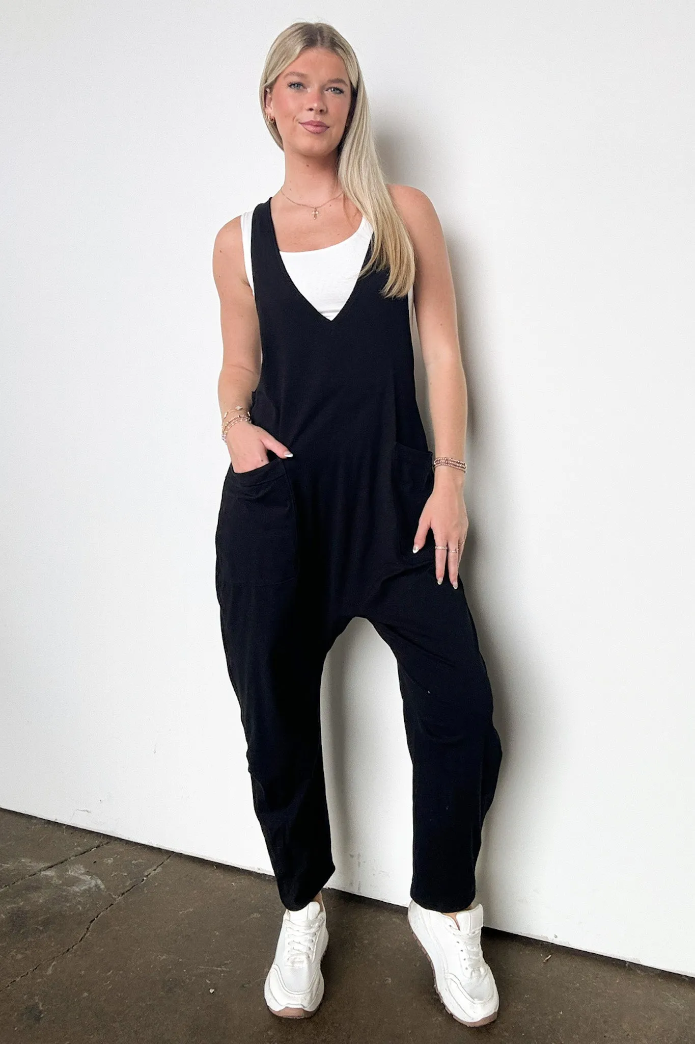 Jeayne Relaxed Fit V-Neck Jumpsuit