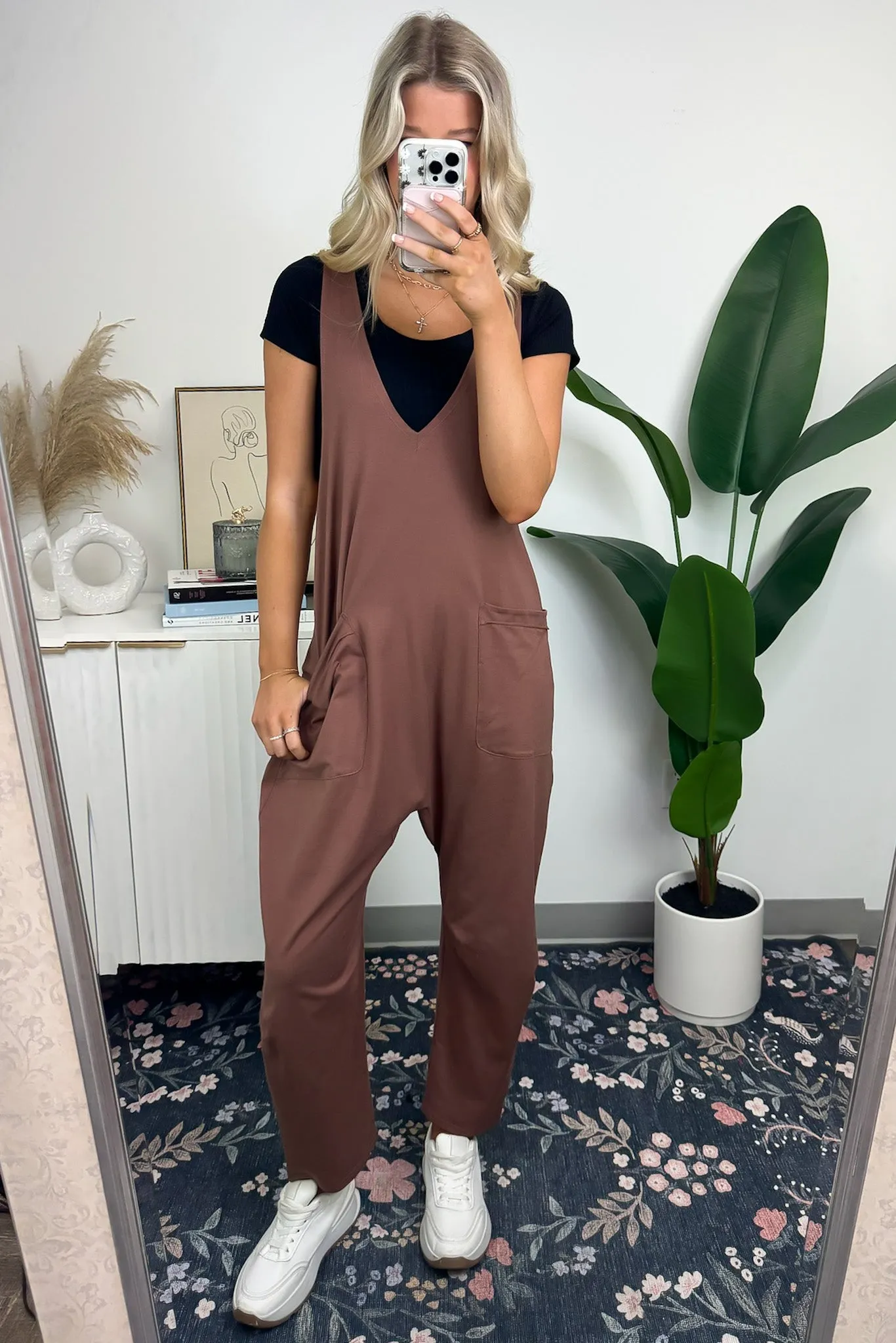 Jeayne Relaxed Fit V-Neck Jumpsuit