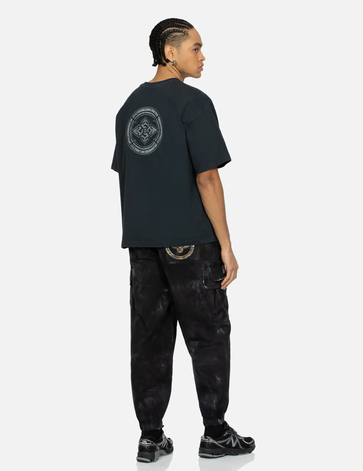 Kamon Embroidery Loose Fit Tie-Dye Cargo Joggers