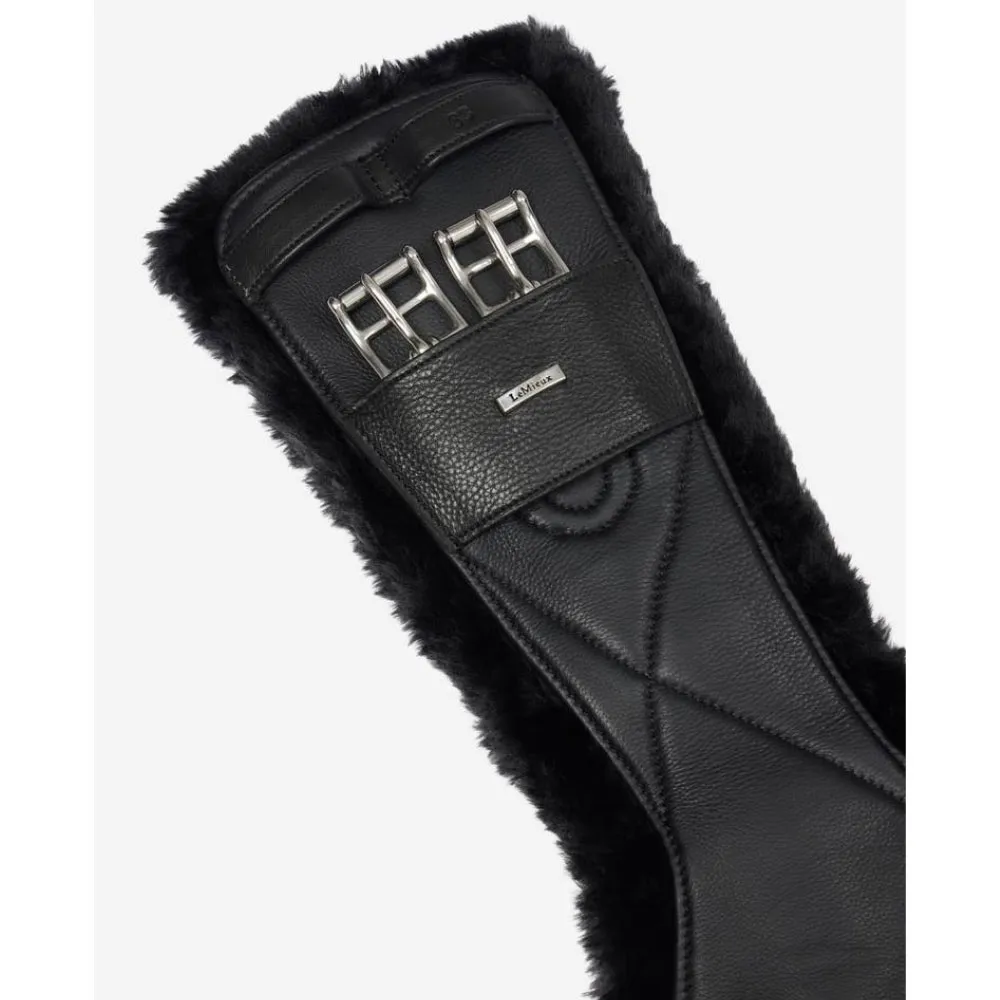 LeMieux Arika Simuwool Contoured Dressage Girth | Ingatestone Saddlery