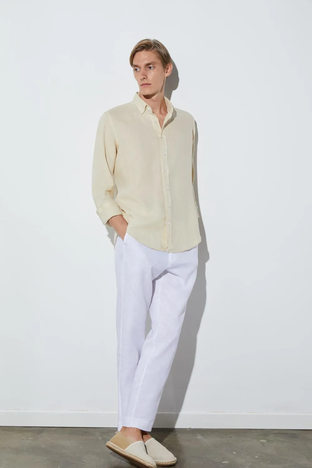 Leonardo Essentials Linen Man Shirt Beige