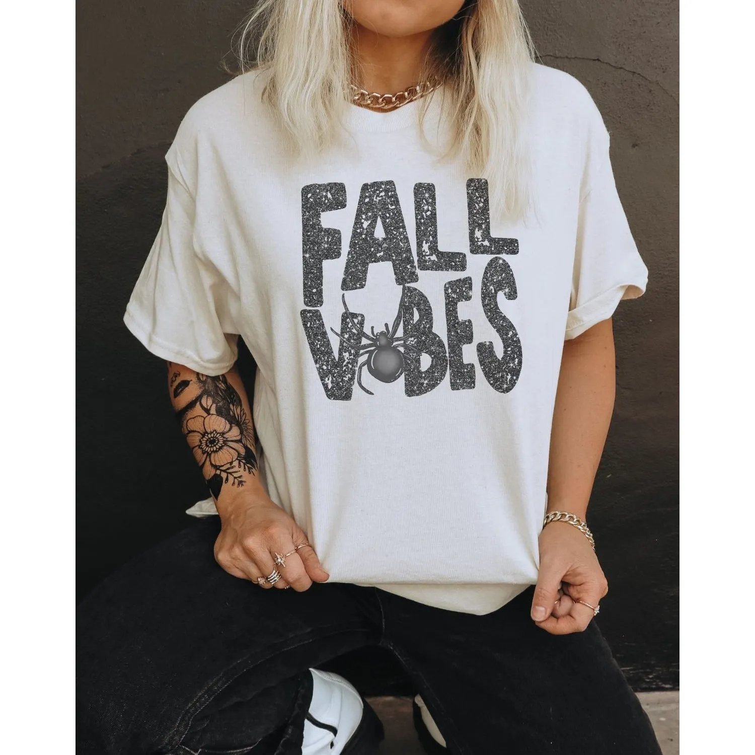 Mama Halloween Fall Vibes Graphic Tee -Cream