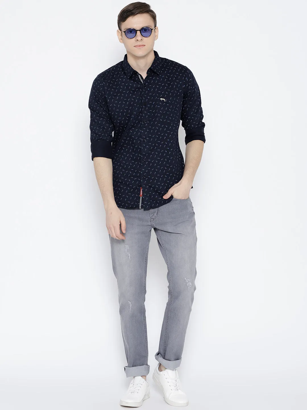 Men Navy Blue Slim Fit Printed Casual Shirt