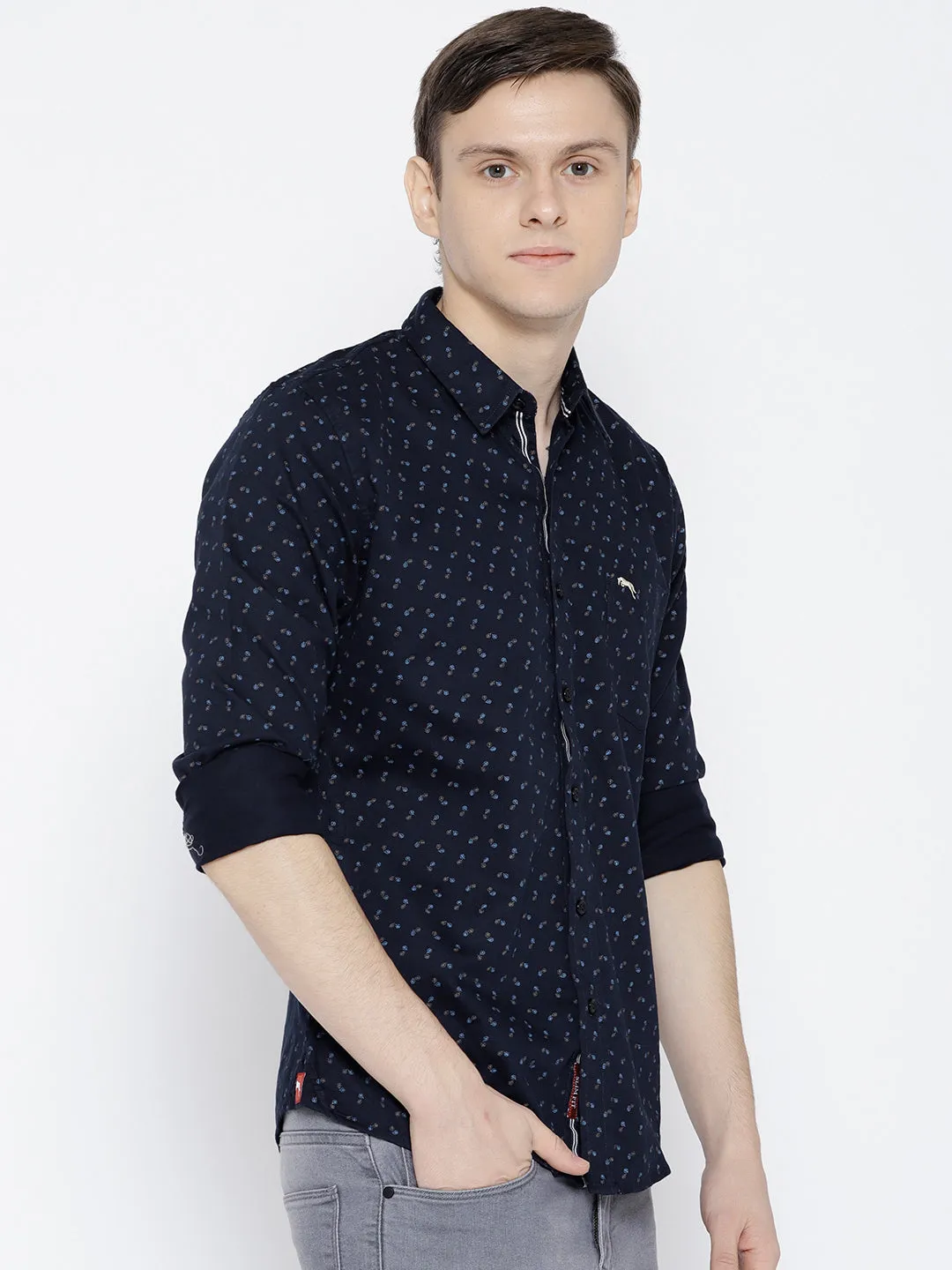 Men Navy Blue Slim Fit Printed Casual Shirt