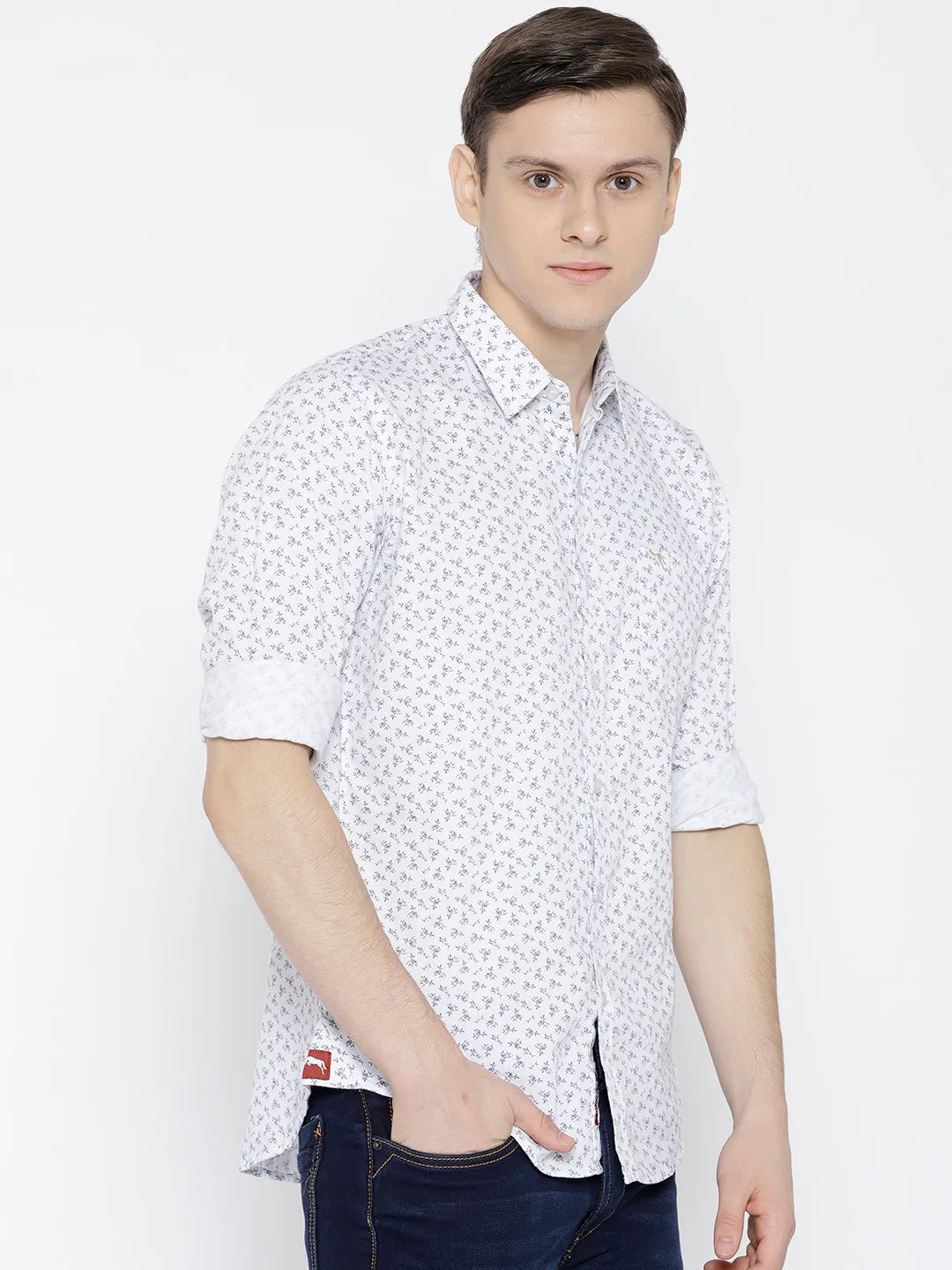 Men White Slim Fit Printed Casual Shirt