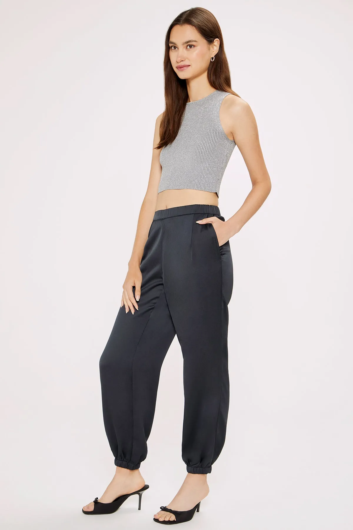 Mila Jogger | Black