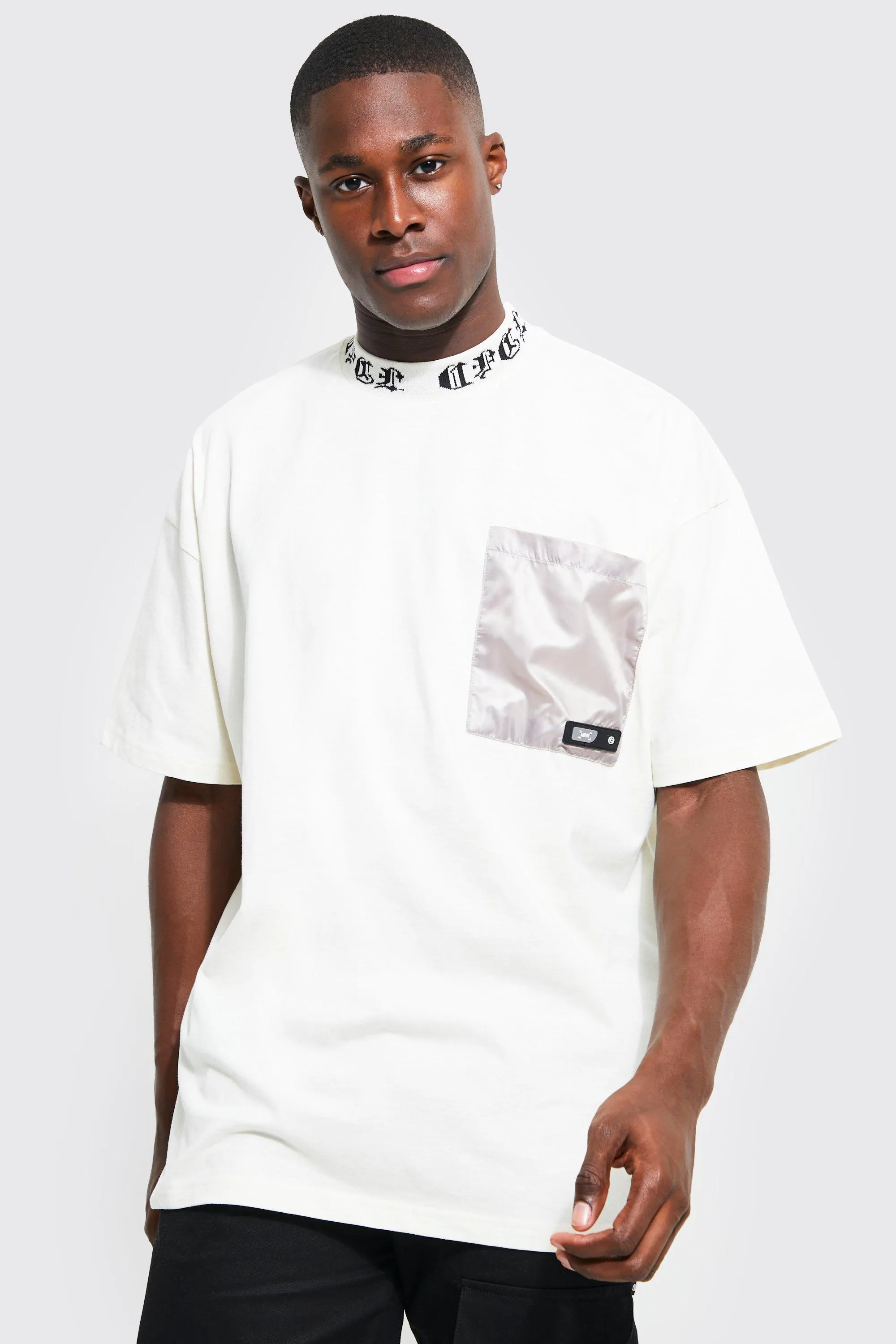 Oversized Utility Pocket Man Rib T-shirt