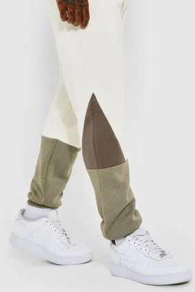 Regular Fit Colour Block Jogger | boohooMAN UK