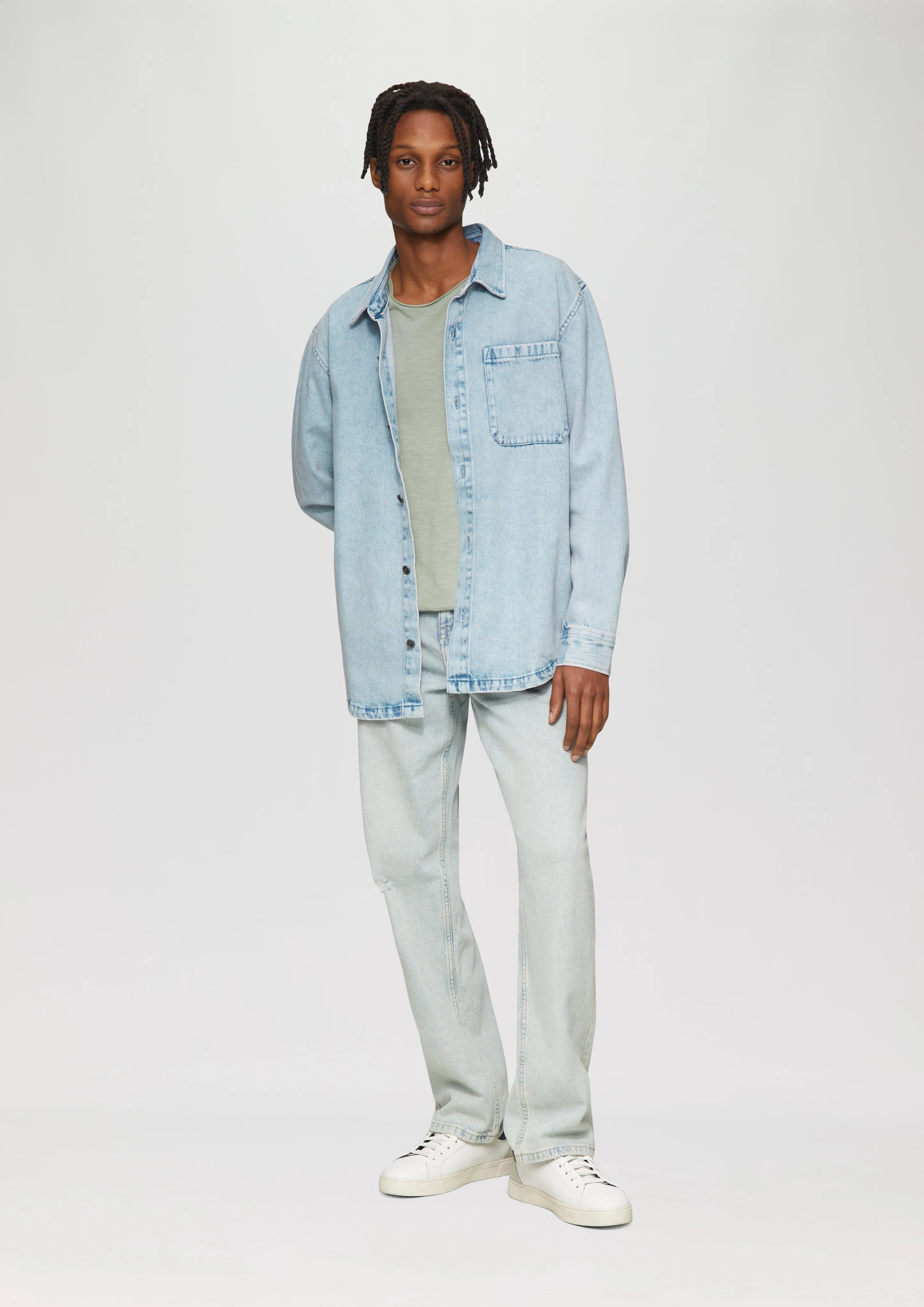 Relaxed Fit: Cotton denim shirt