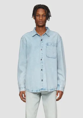 Relaxed Fit: Cotton denim shirt