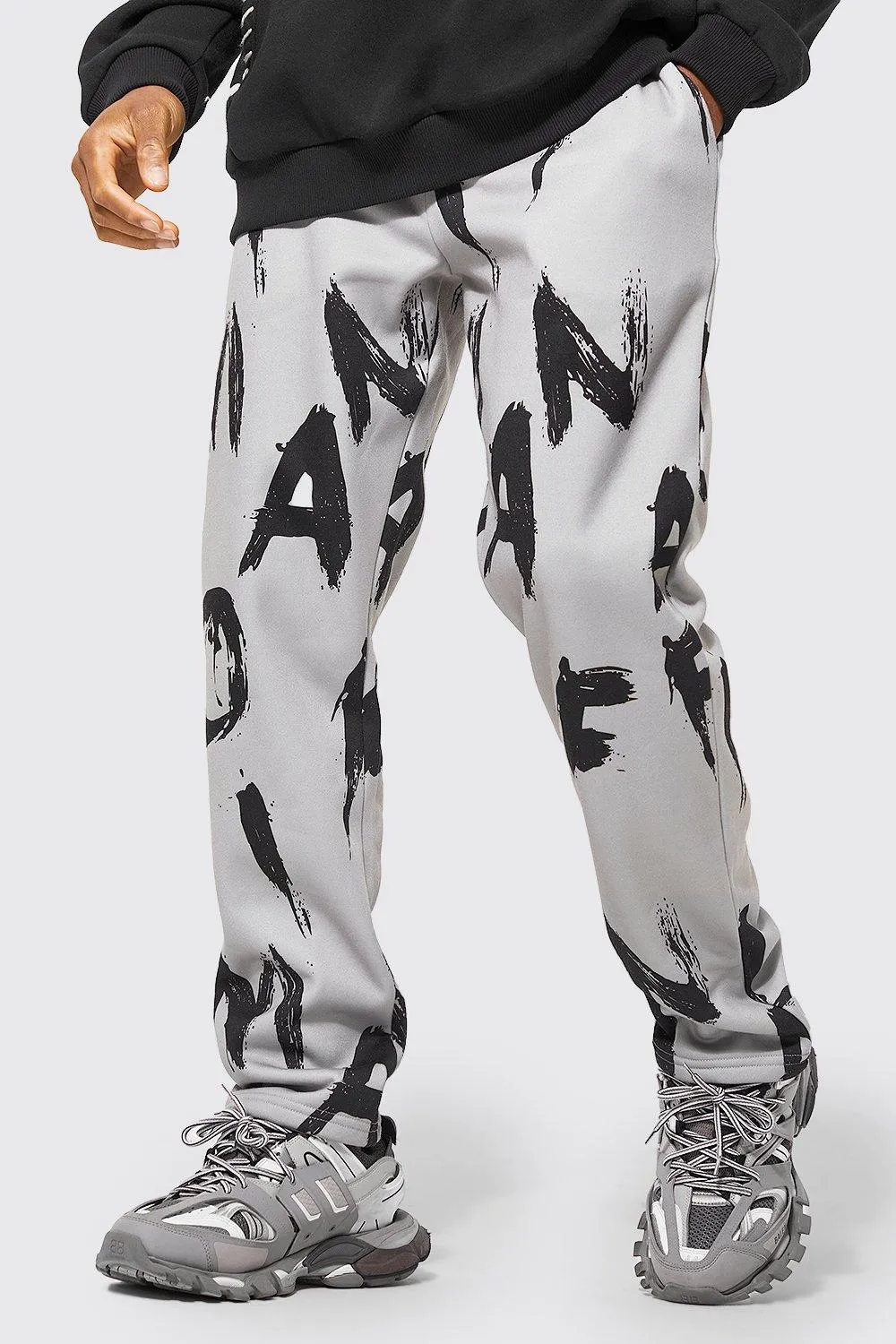 Relaxed Fit Man Official Print Jogger