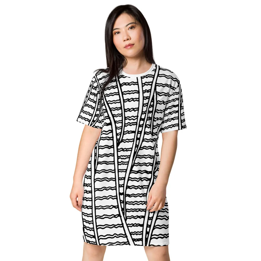 T-shirt dress – Duck Feathers