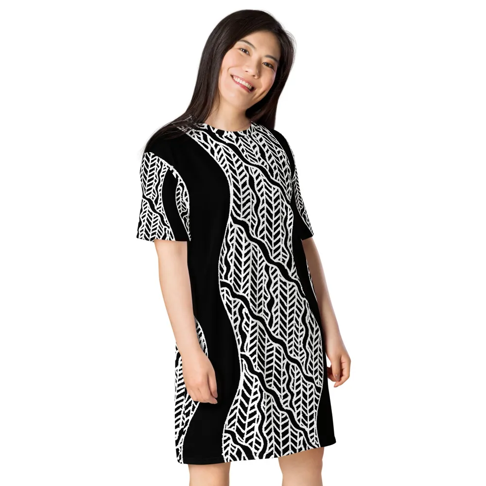 T-shirt dress – Up